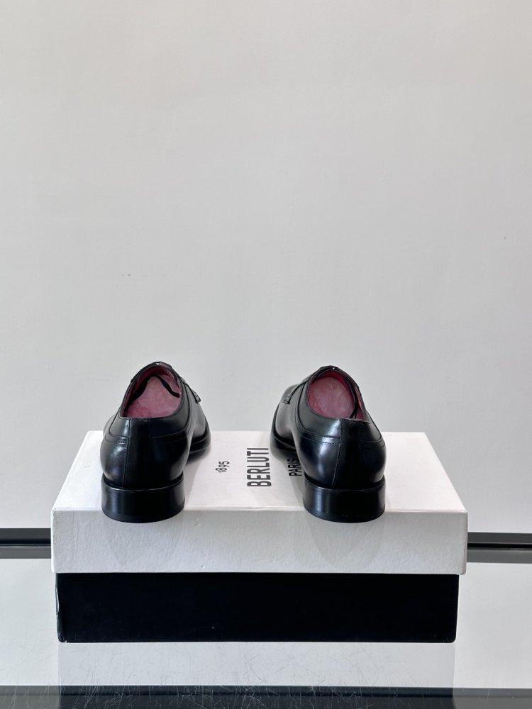 Туфлі чоловічі фото 8