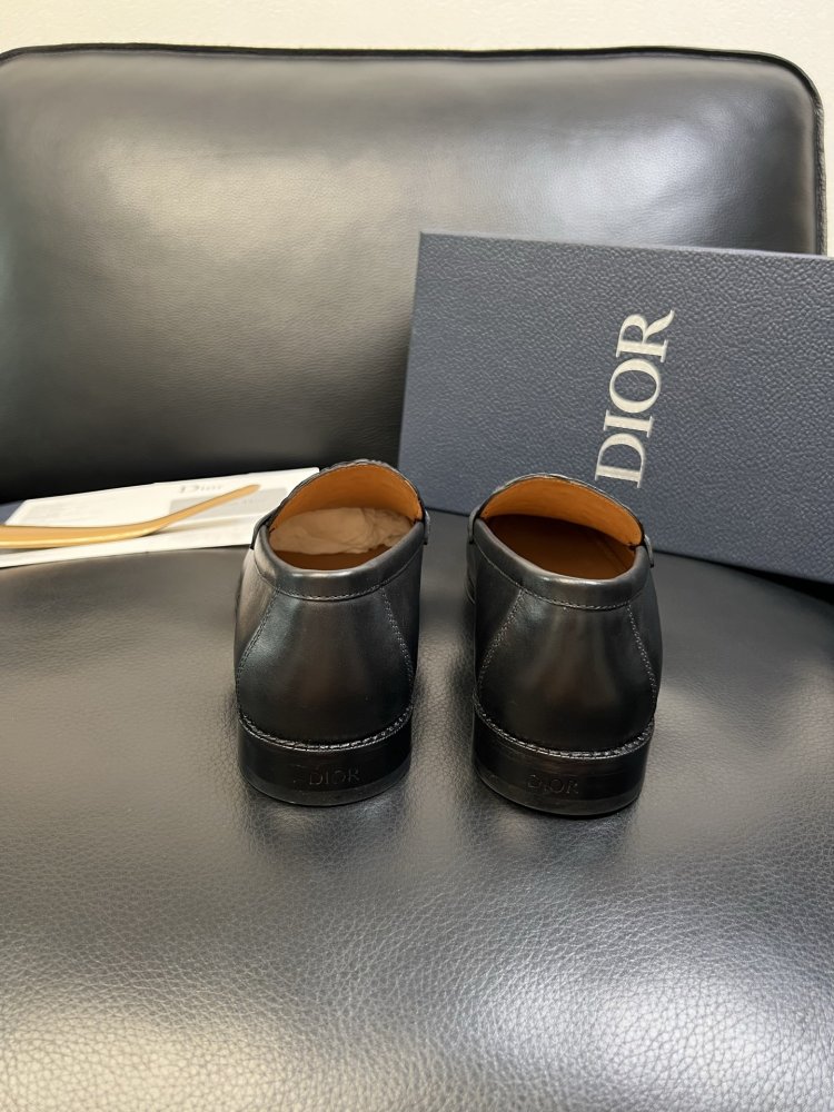 Туфлі чоловічі фото 8