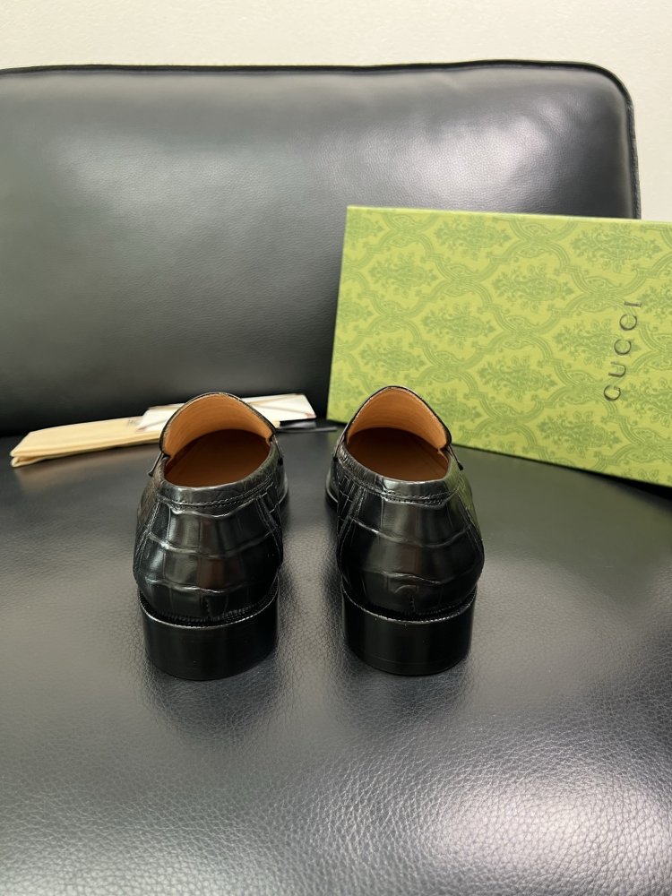 Туфлі чоловічі фото 8