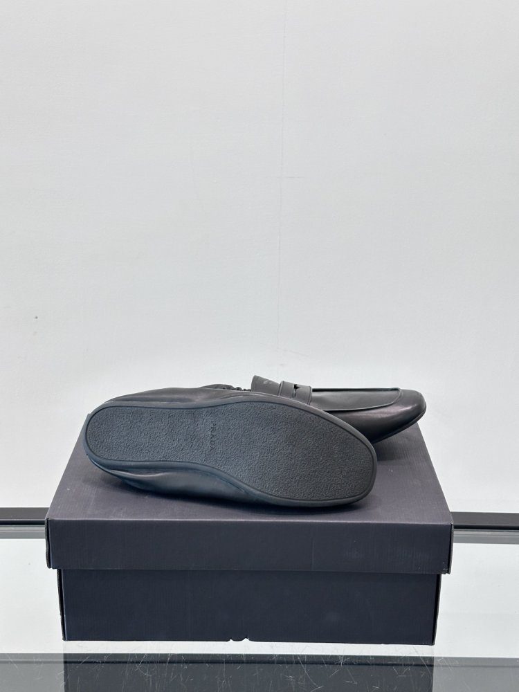 Туфлі чоловічі фото 9