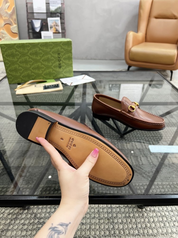 Туфлі чоловічі фото 9