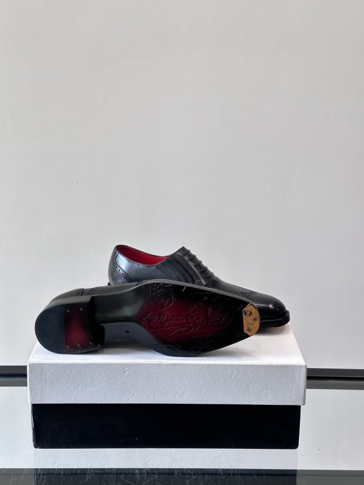 Туфлі чоловічі фото 9