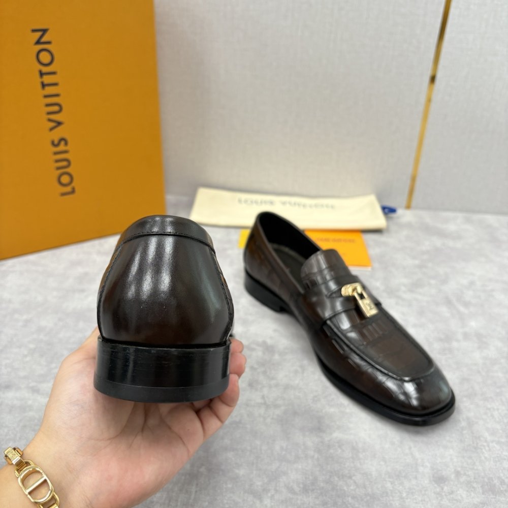 Туфлі чоловічі фото 9