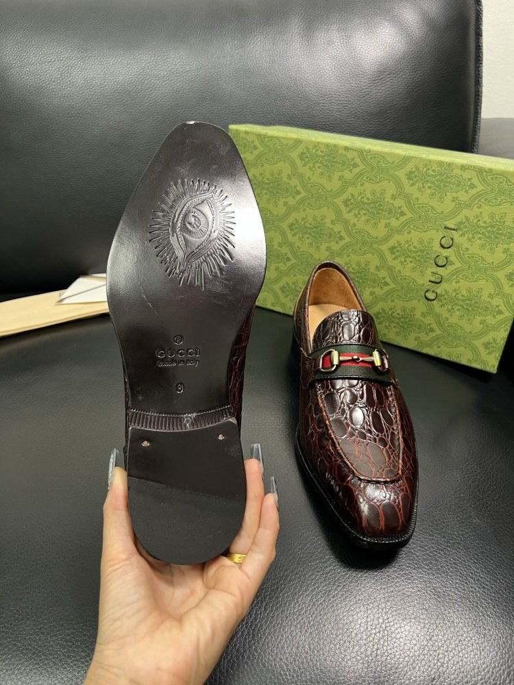 Туфлі чоловічі фото 9