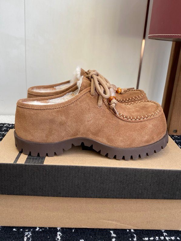 Туфлі на хутрі жіночі