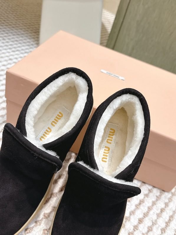 Shoes on fur winter фото 8