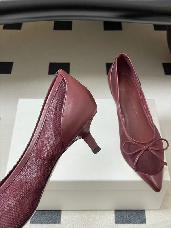 Туфли на низком каблуке фото 3