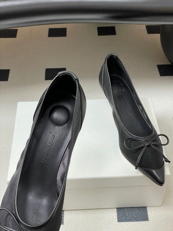 Туфли на низком каблуке фото 3