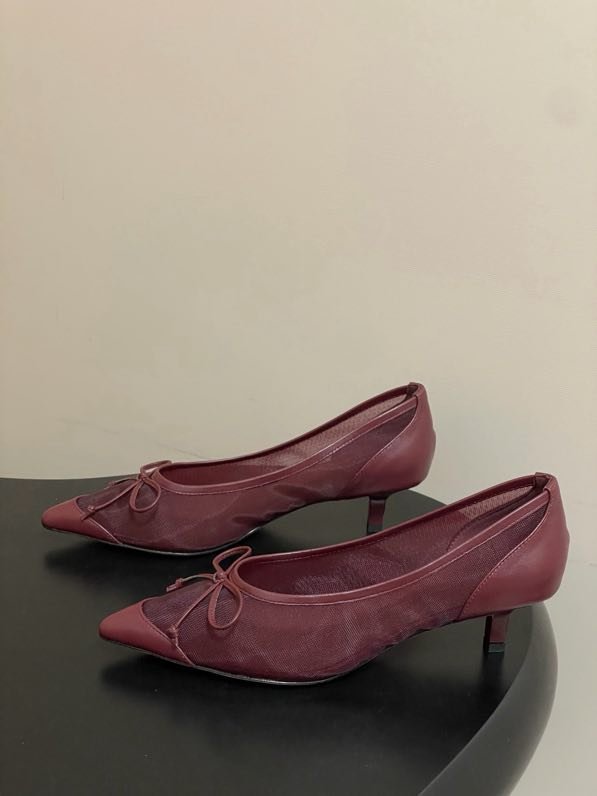 Туфли на низком каблуке фото 4