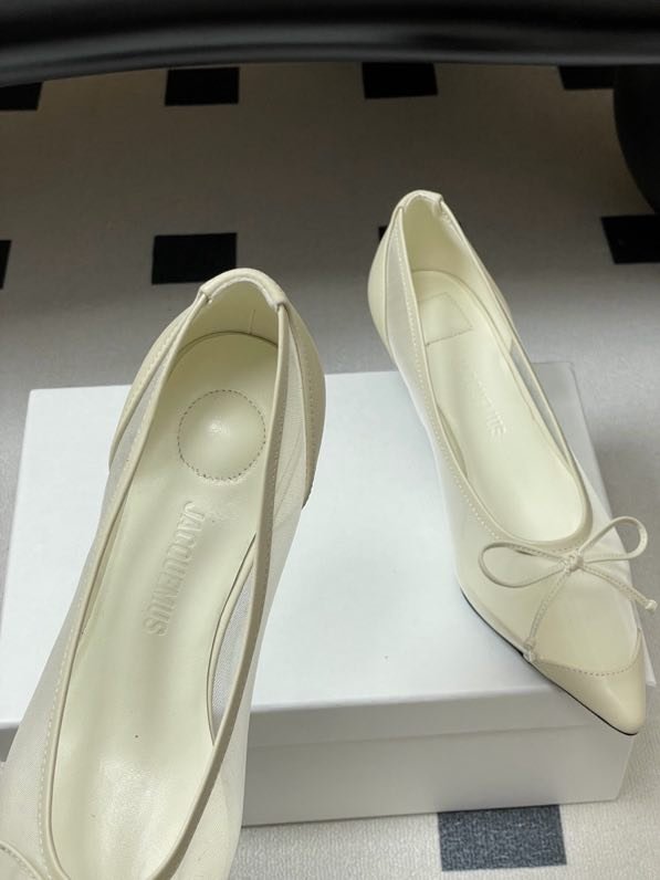 Туфли на низком каблуке фото 5