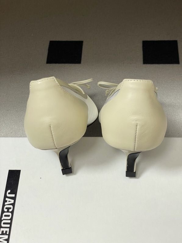 Туфли на низком каблуке фото 6