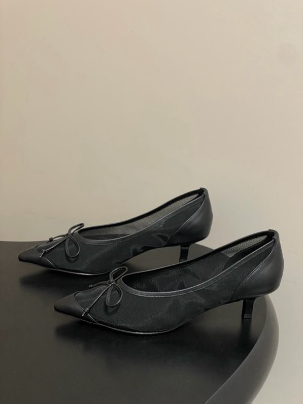 Туфли на низком каблуке фото 6