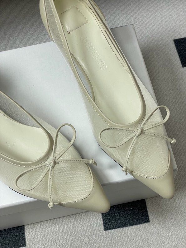 Туфли на низком каблуке фото 8