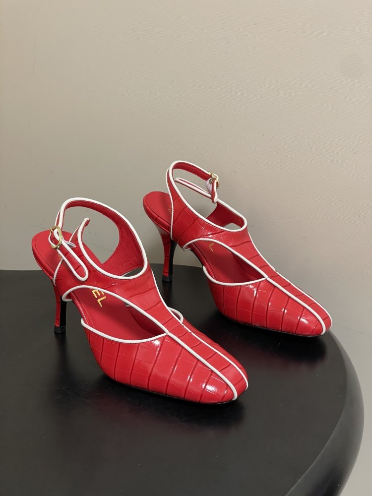 Shoes on stud from embossed under crocodile