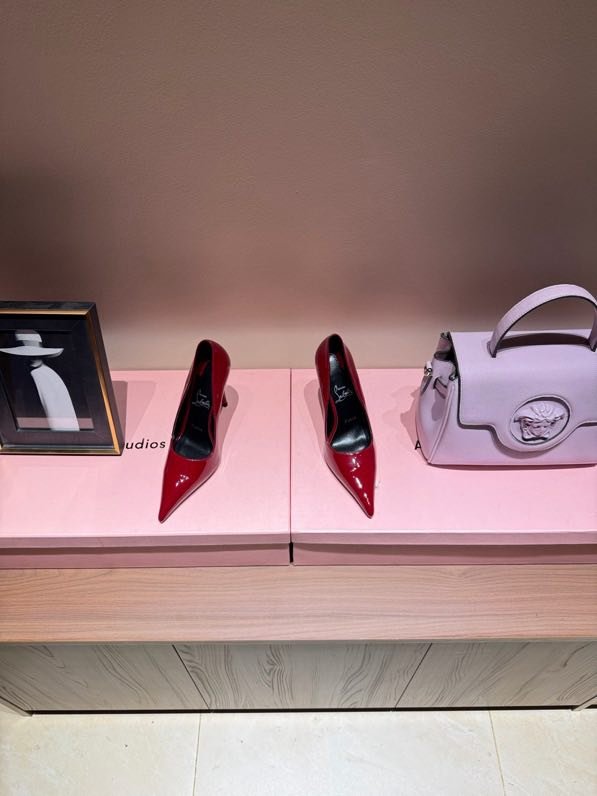 Туфлі на шпильці фото 3