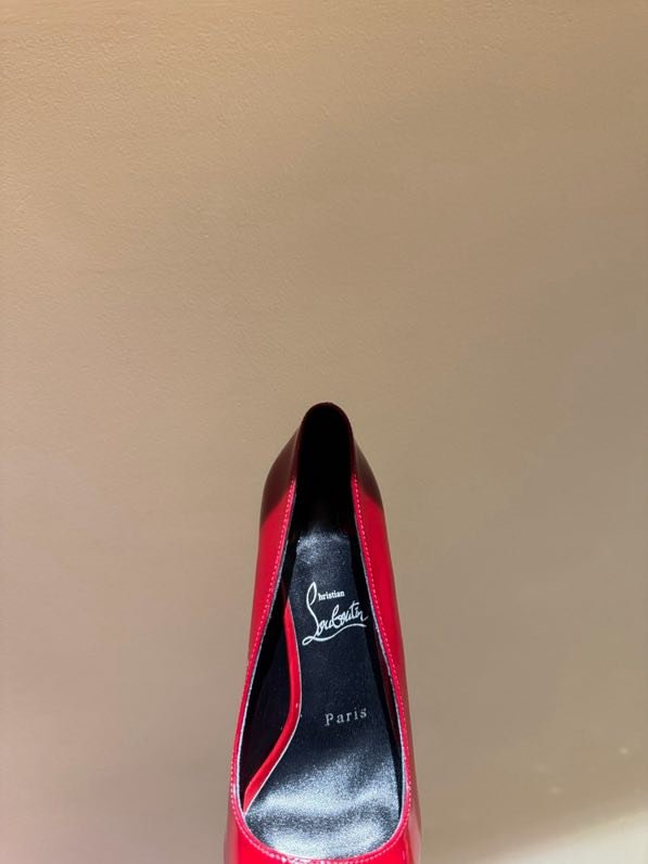 Туфлі на шпильці фото 4