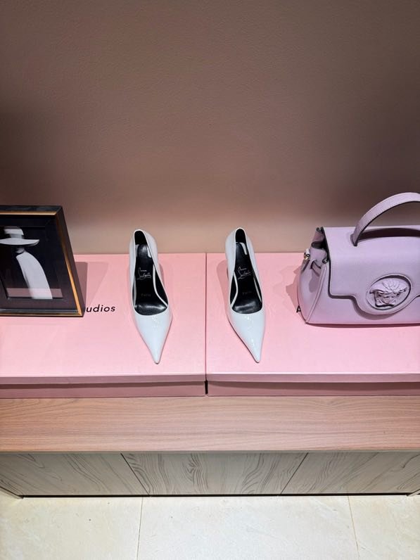 Туфлі на шпильці фото 4