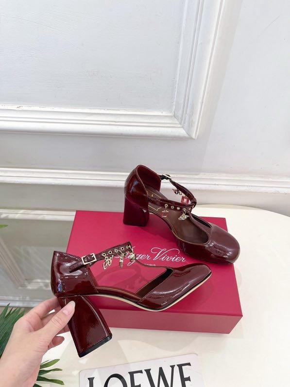 Туфли на толстом каблуке фото 2