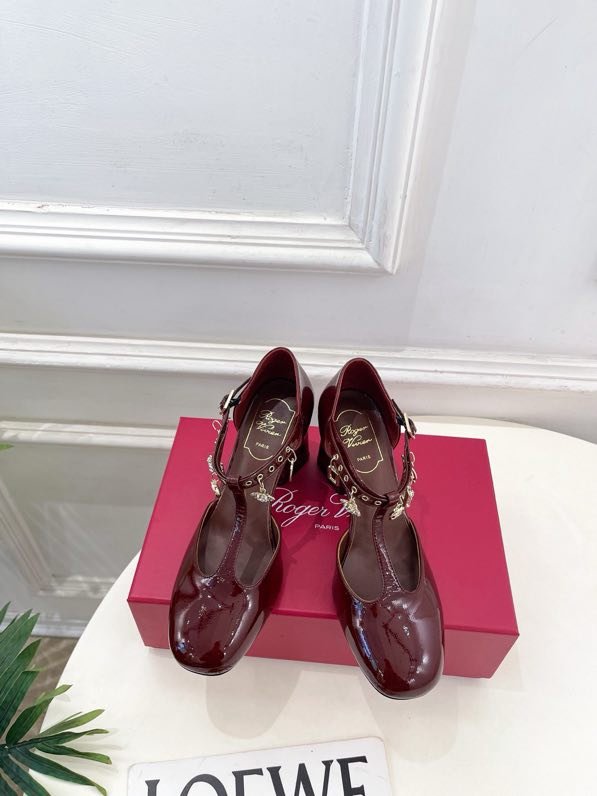 Туфли на толстом каблуке фото 3