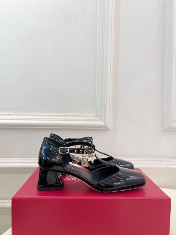 Туфли на толстом каблуке фото 5