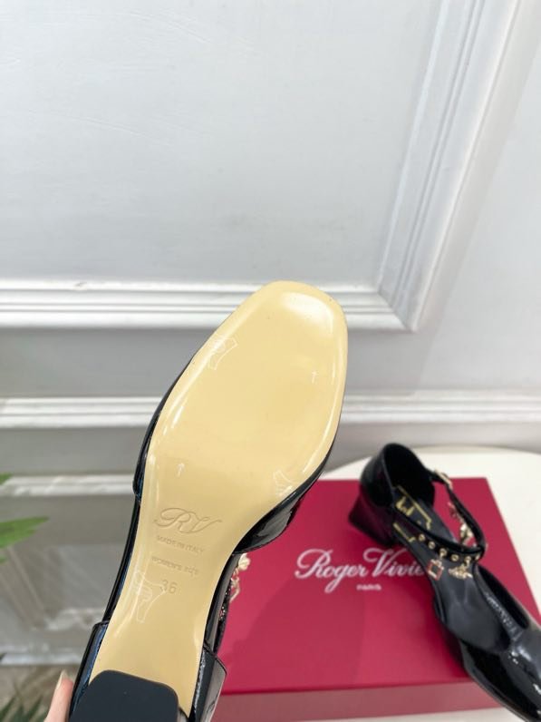 Туфли на толстом каблуке фото 7