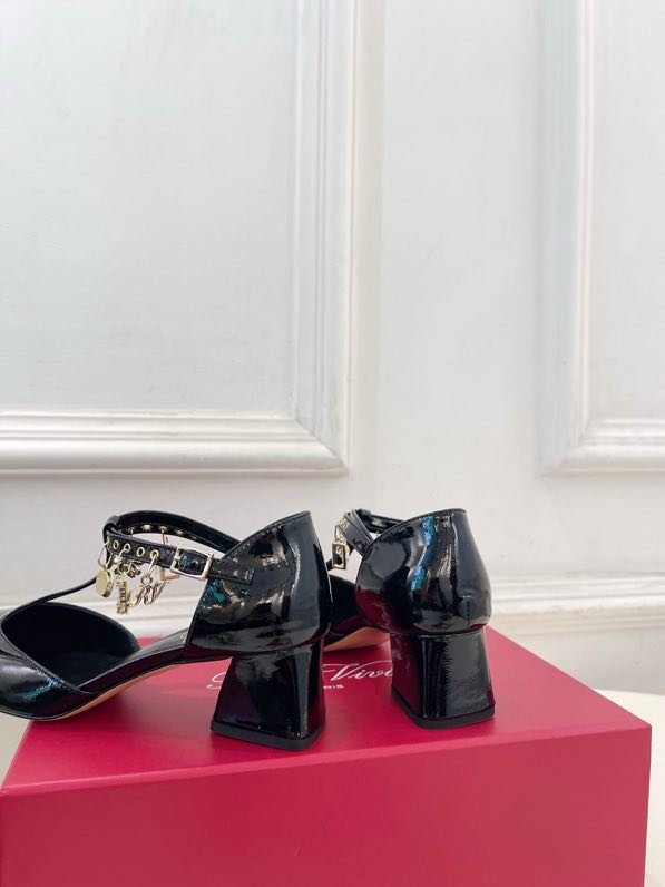 Туфли на толстом каблуке фото 8