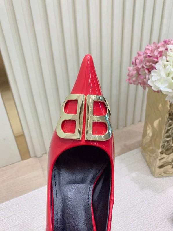 Туфли на высоком каблуке с острым носком фото 5
