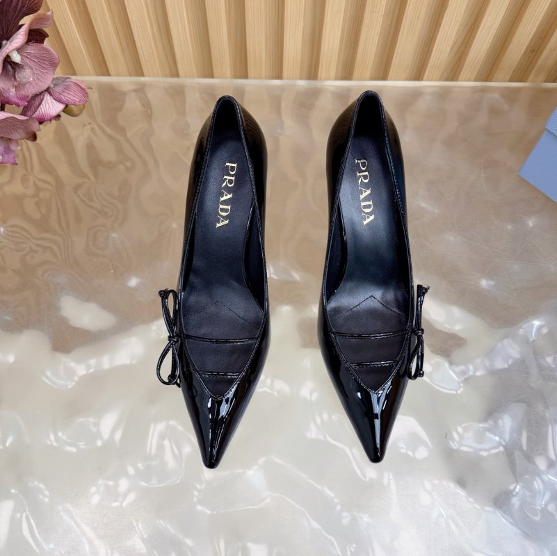 Туфлі на високому підборах з гострим носком фото 5