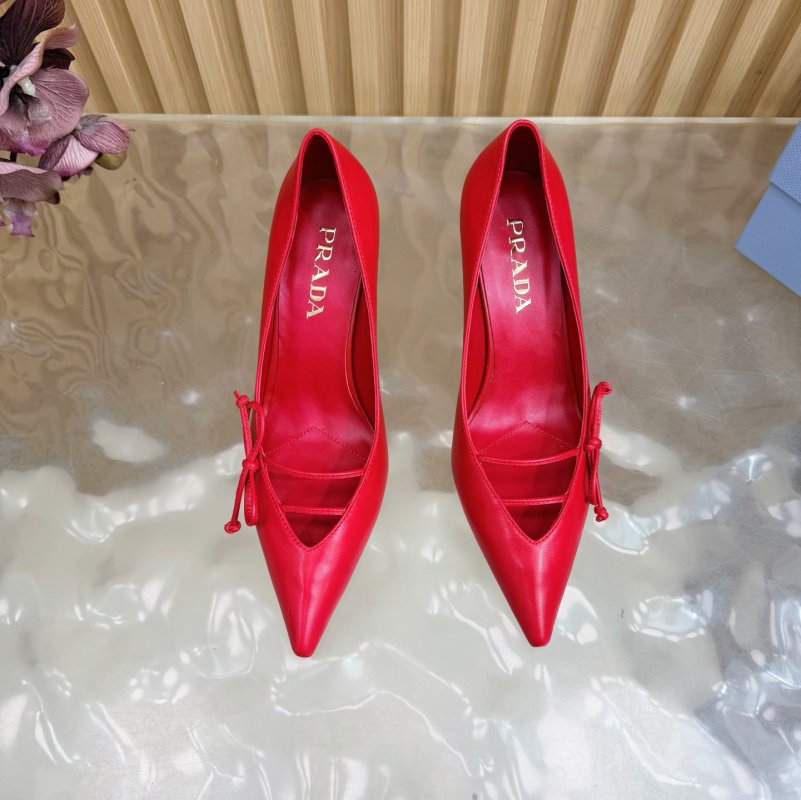 Туфлі на високому підборах з гострим носком фото 5