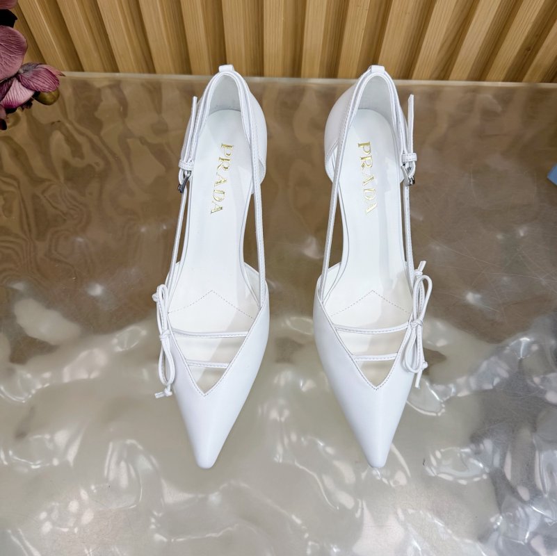 Туфлі на високому підборах з гострим носком фото 5