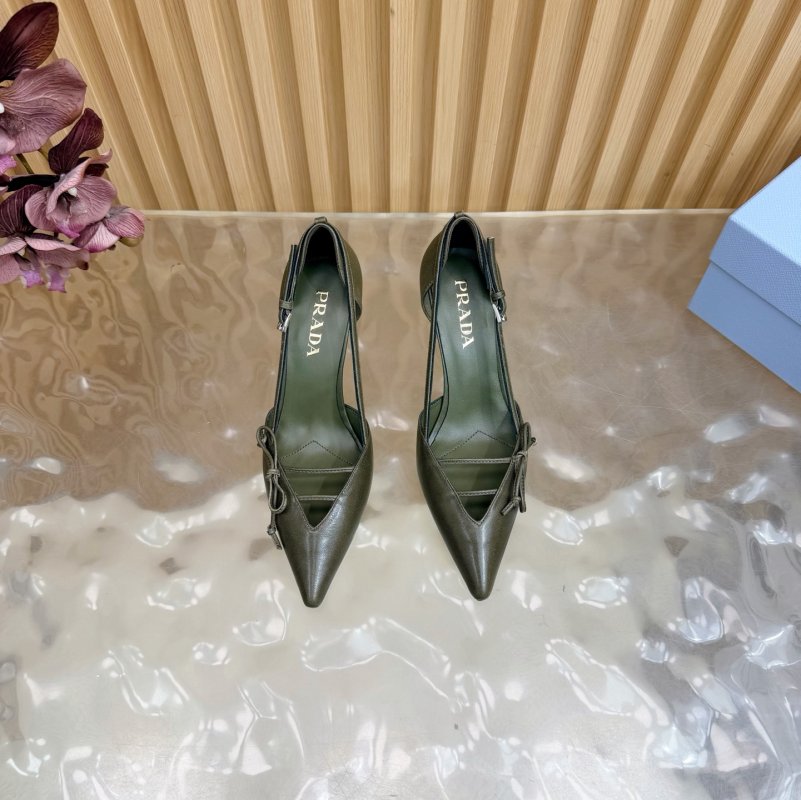 Туфлі на високому підборах з гострим носком фото 5