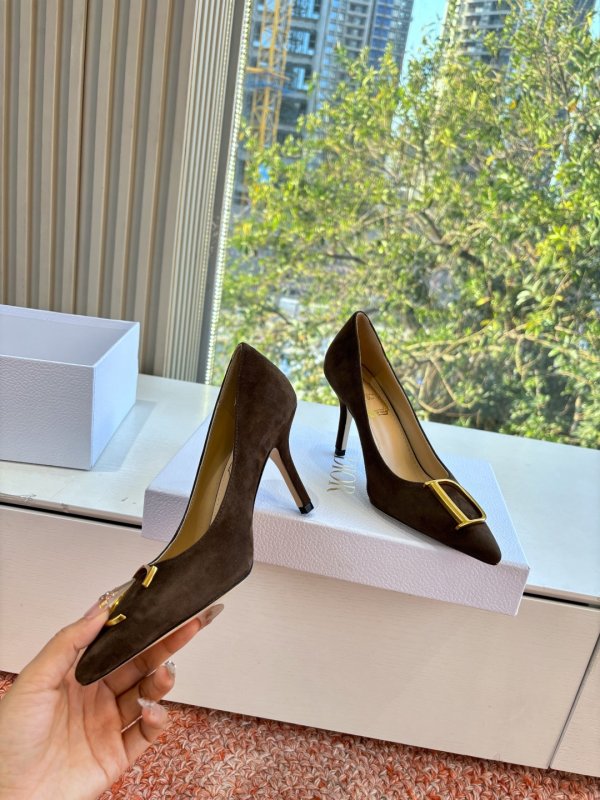 Туфлі на високому підборах з гострим носком фото 5