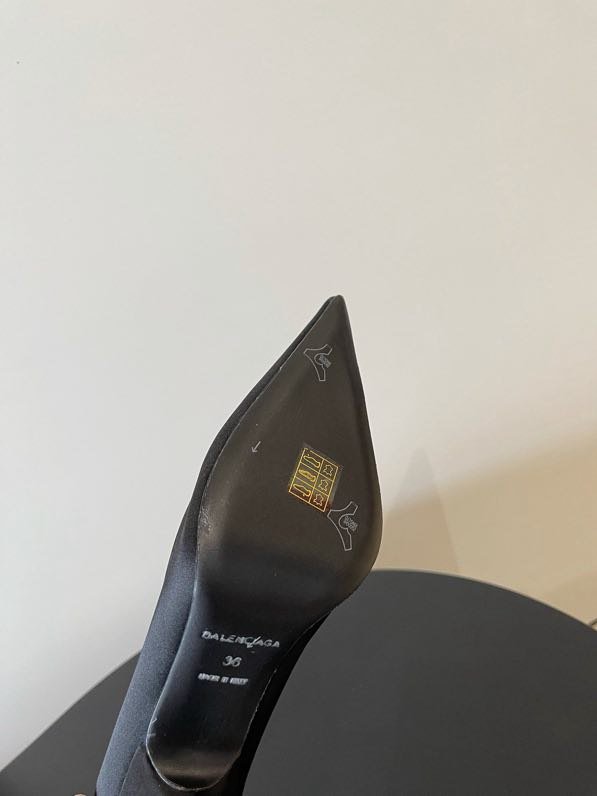 Туфли на высоком каблуке с острым носком фото 6