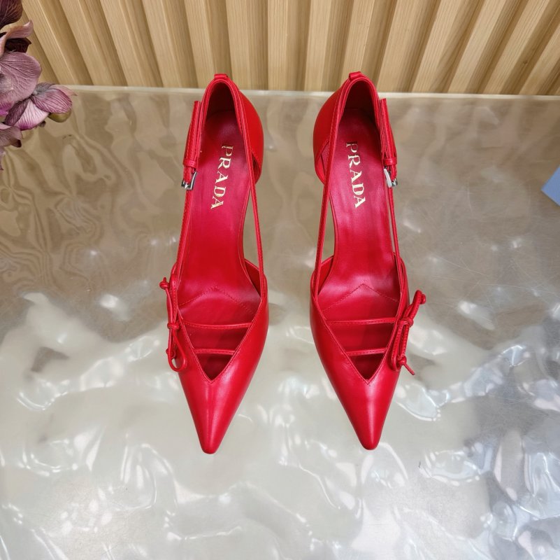 Туфлі на високому підборах з гострим носком фото 6