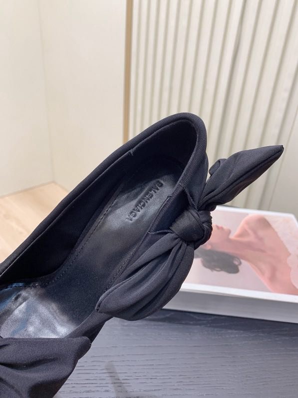 Туфли на высоком каблуке с острым носком фото 7