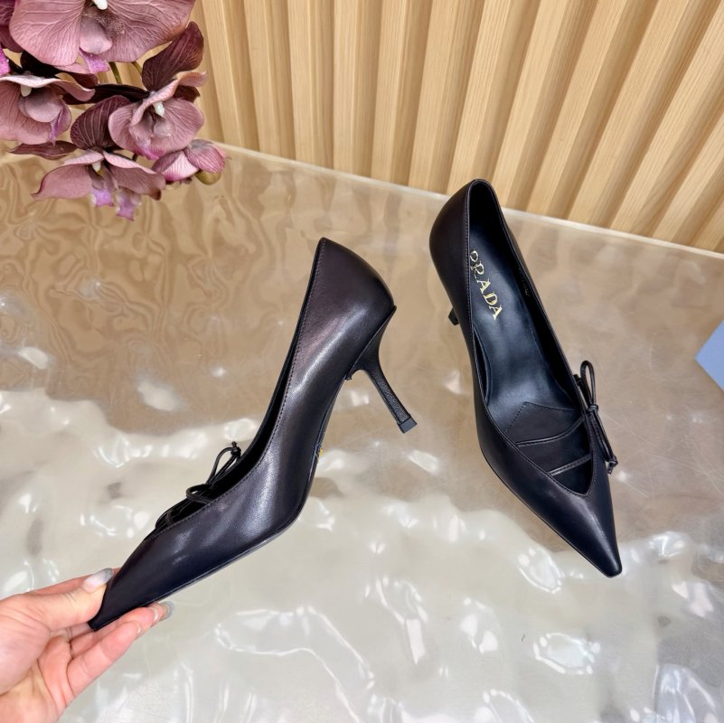 Туфлі на високому підборах з гострим носком фото 7