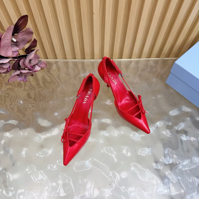 Туфлі на високому підборах з гострим носком фото 7