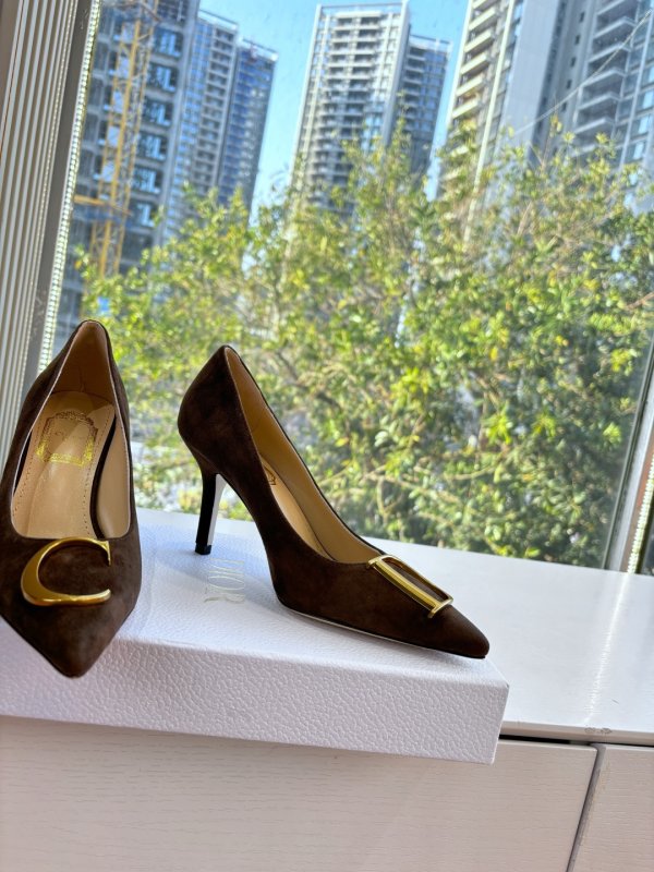 Туфлі на високому підборах з гострим носком фото 7