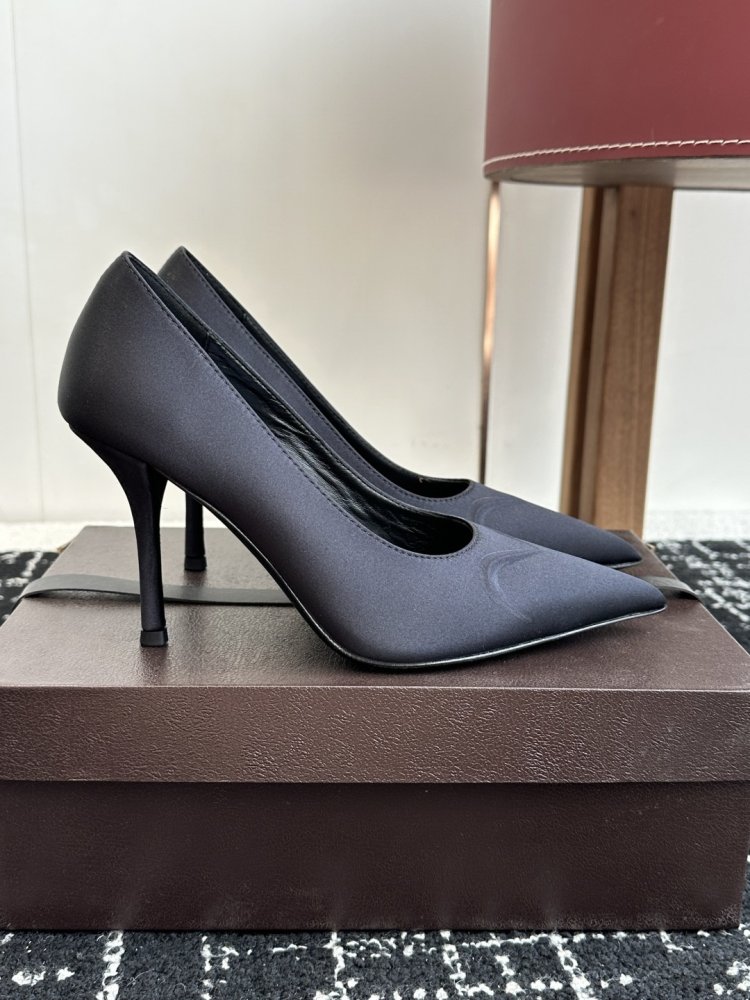 Туфлі на високому підборах жіночі фото 2