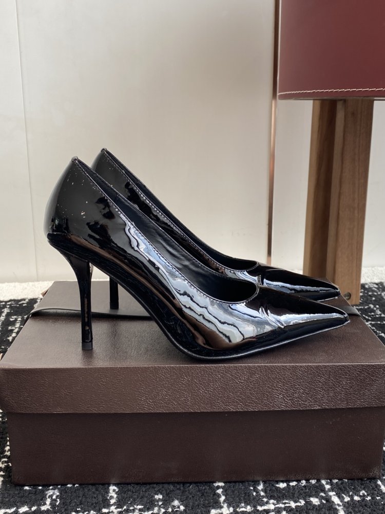 Туфлі на високому підборах жіночі фото 2