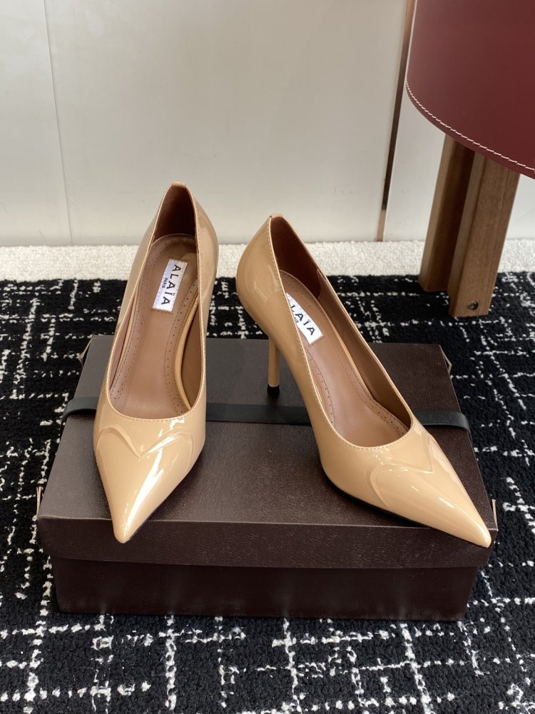 Туфлі на високому підборах жіночі фото 3