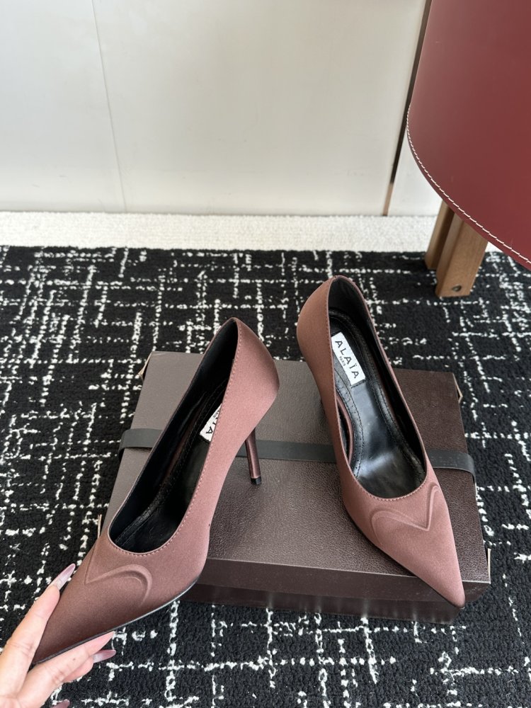 Туфлі на високому підборах жіночі фото 7