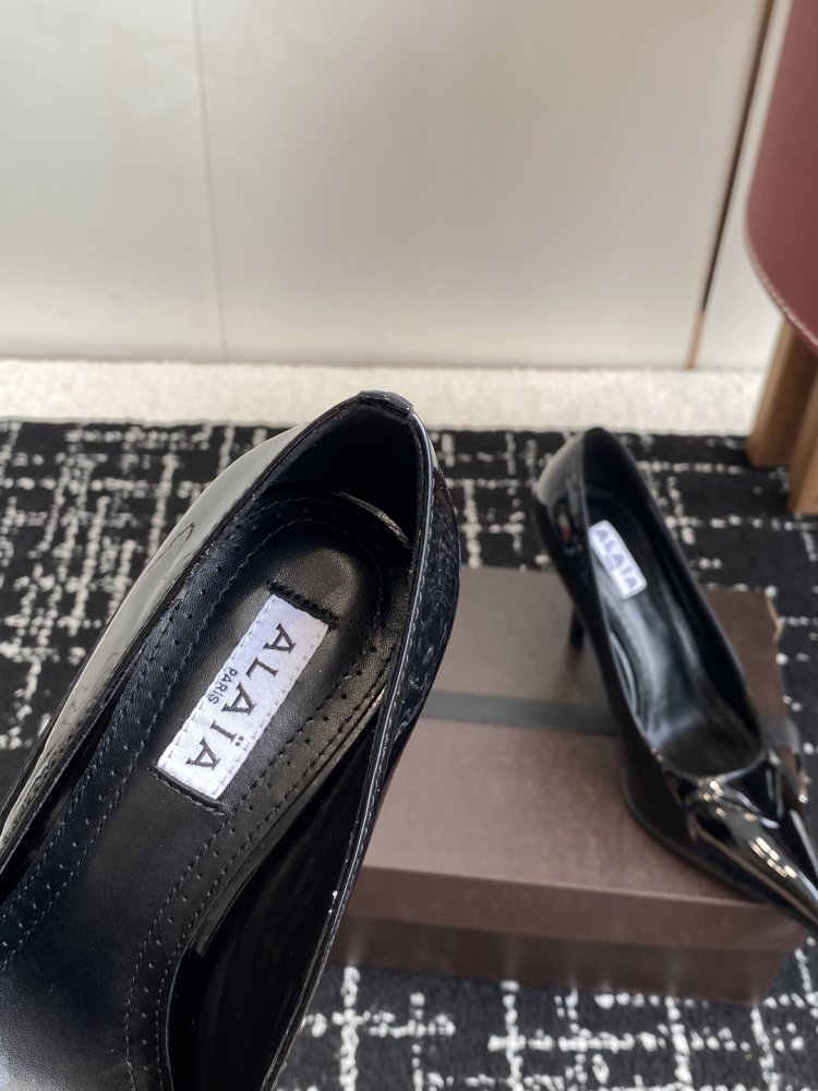 Туфлі на високому підборах жіночі фото 7