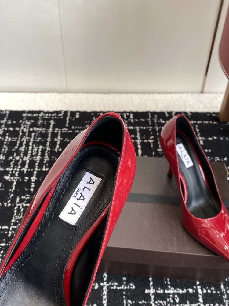 Туфлі на високому підборах жіночі фото 7