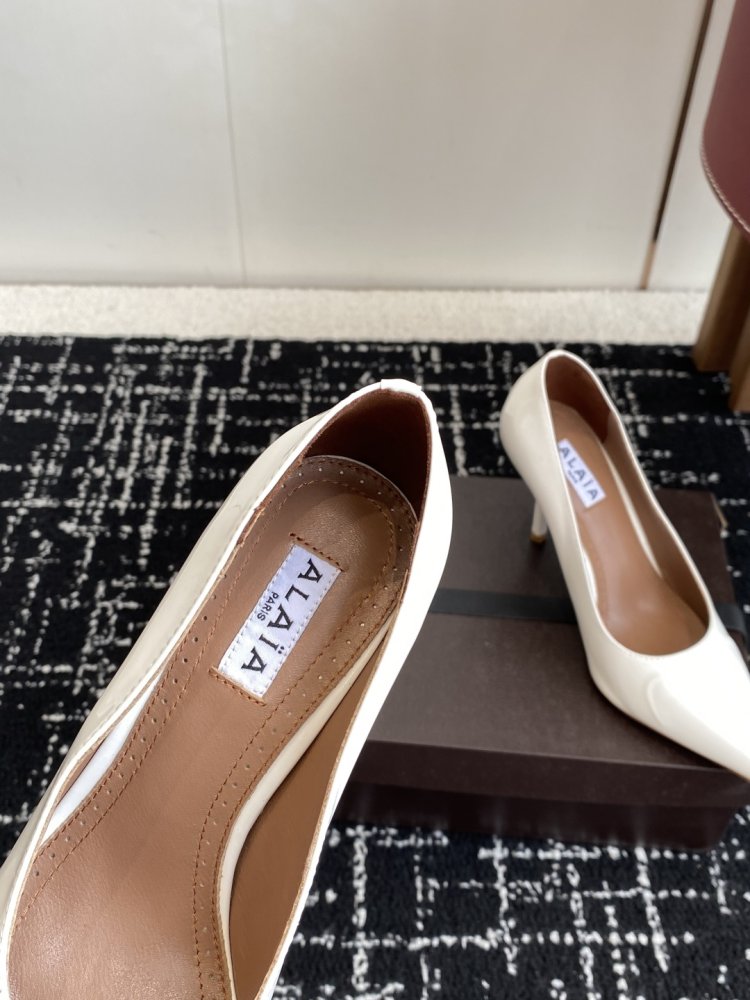 Туфлі на високому підборах жіночі фото 7