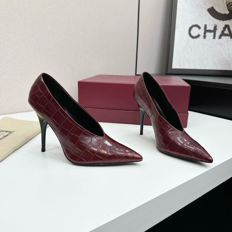 Туфлі на високому підборах фото 2