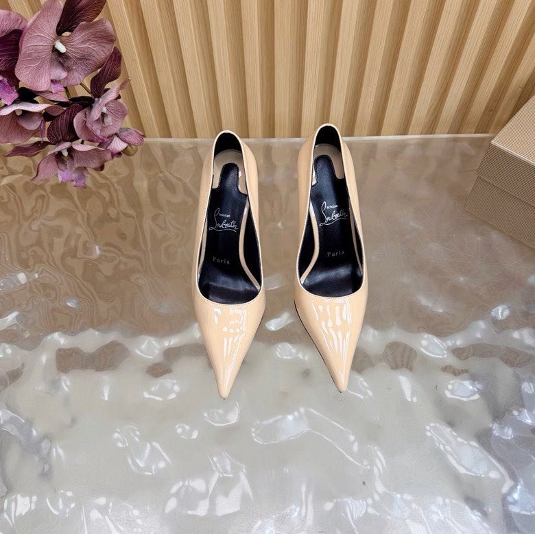 Туфли на высоком каблуке фото 2