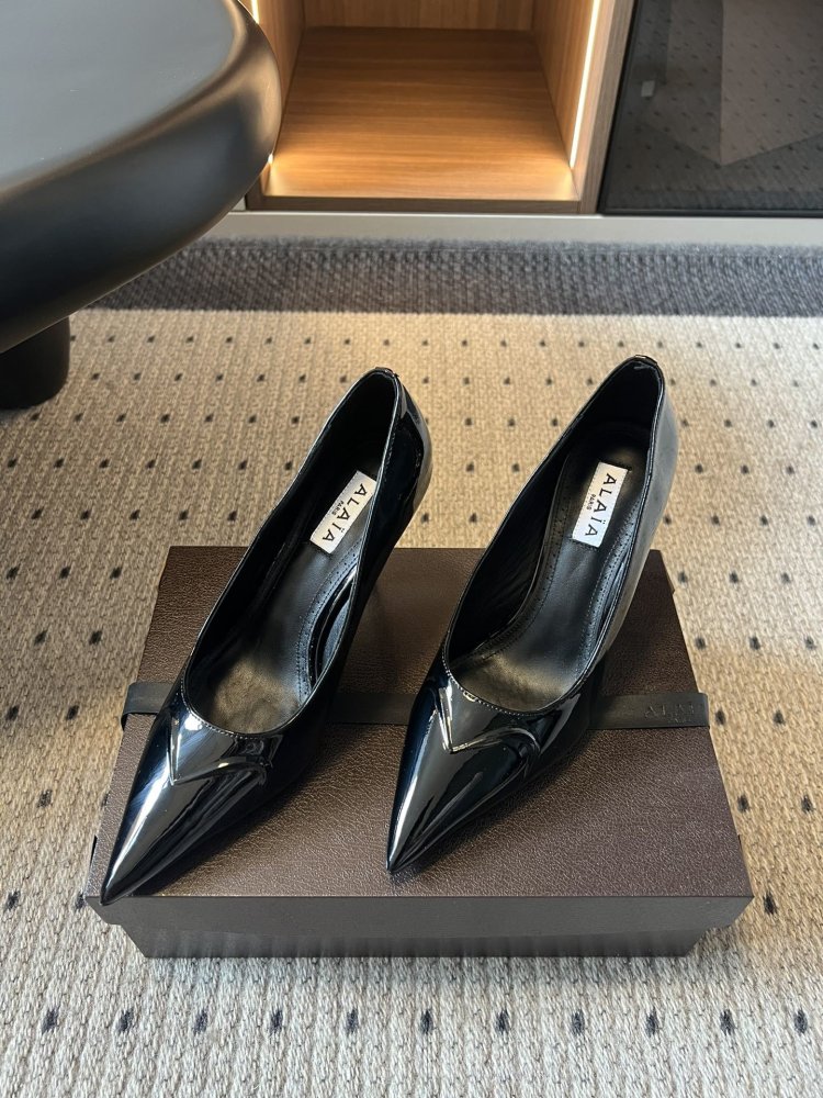 Туфлі на високому підборах фото 3