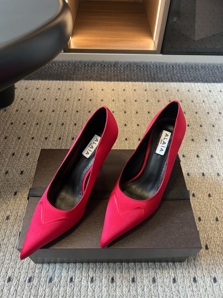 Туфлі на високому підборах фото 3