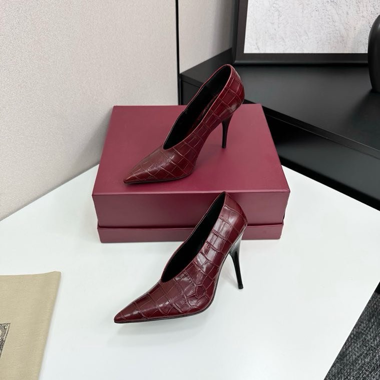 Туфлі на високому підборах фото 3